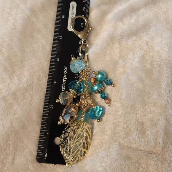 New! Purse Charm - Picture 5 of 5